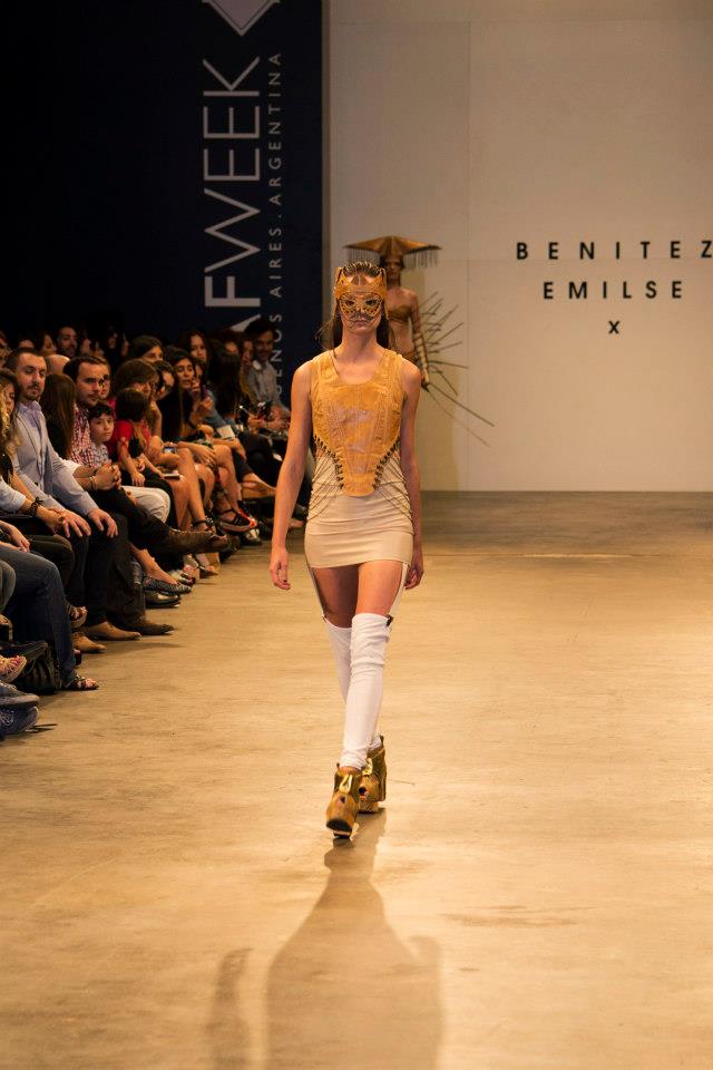 Benitez Emilse - Quitar la Carne - Pasarela - 7