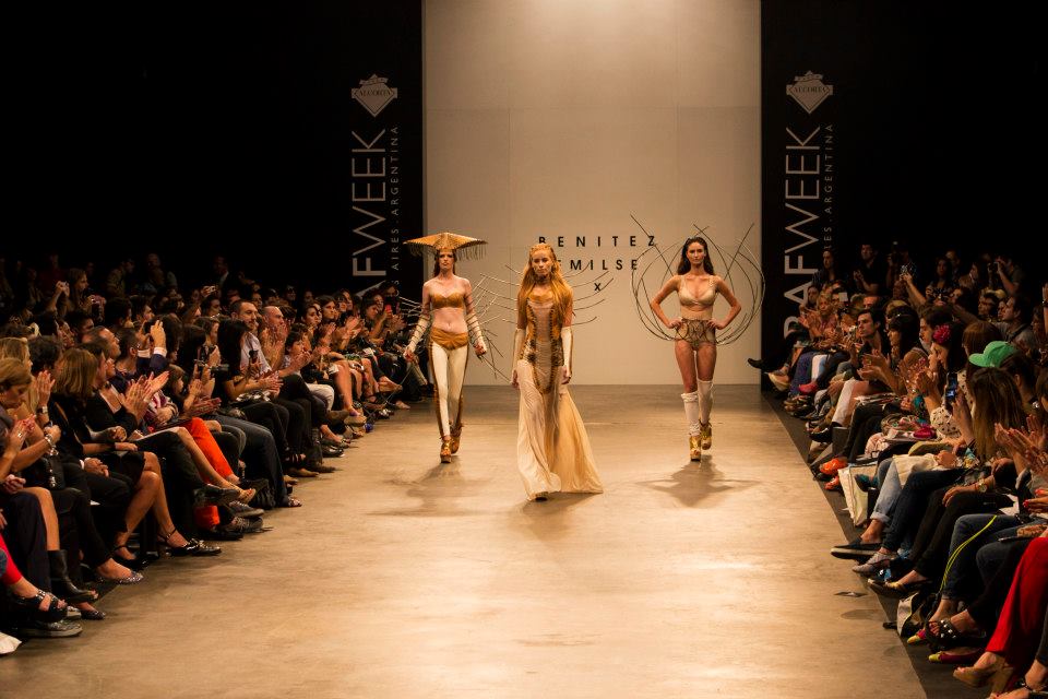 Benitez Emilse - Quitar la Carne - Pasarela - 9