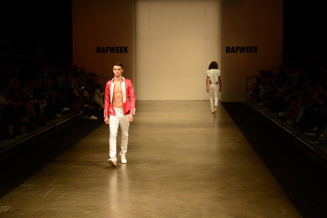 Benitez Emilse x - Heronina - Pasarela - Nicolas Storino - 27