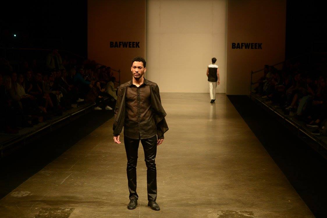 Benitez Emilse x - Heronina - Pasarela - Nicolas Storino - 36