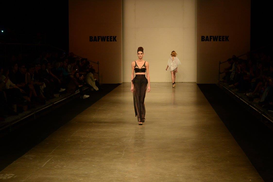 Benitez Emilse x - Heronina - Pasarela - Nicolas Storino - 4