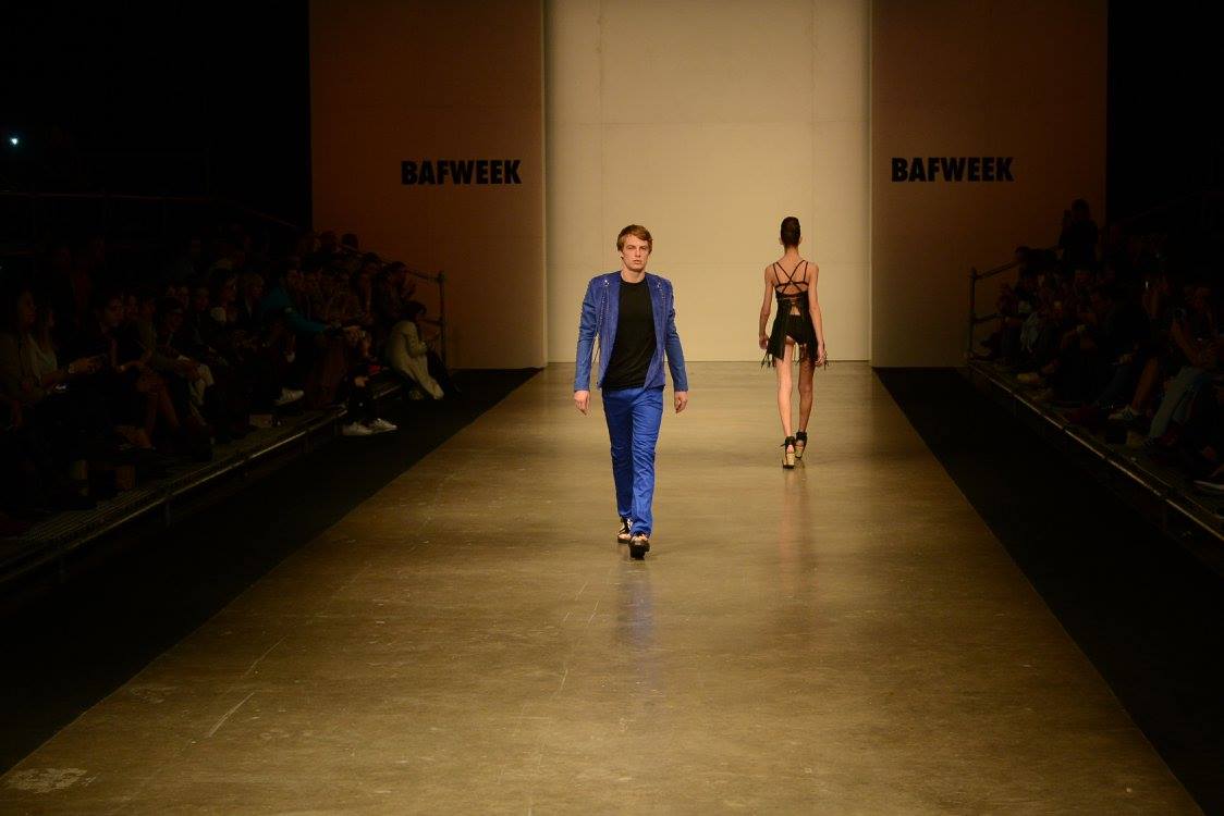 Benitez Emilse x - Heronina - Pasarela - Nicolas Storino - 7