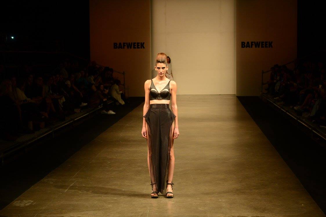 Benitez Emilse x - Heronina - Pasarela - Nicolas Storino - 8