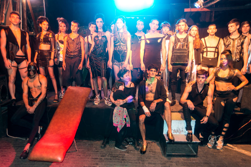Benitez Emilse x - Leche - Desfile - Gus Saiegh - 101