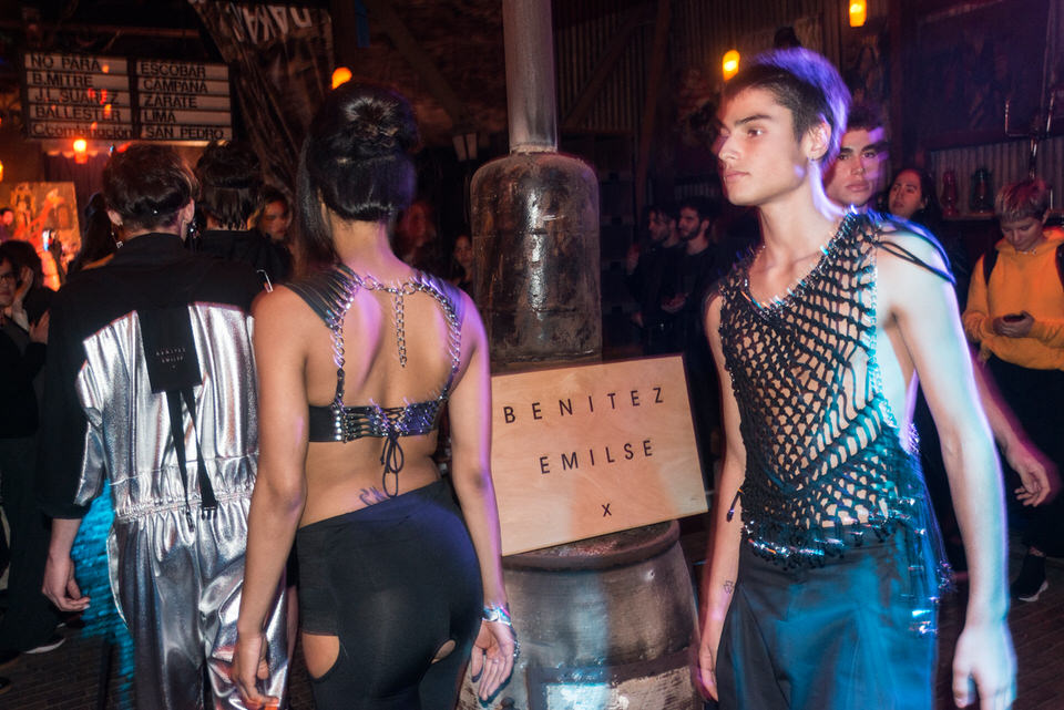 Benitez Emilse x - Leche - Desfile - Gus Saiegh - 97