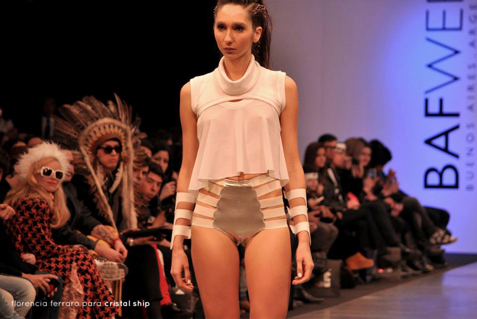 Emilse Benitez x - Pasarela - Vidas Pasadas - Flor Ferraro12