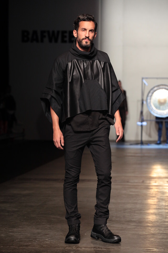 Emilse Benitez x - pasarela - Perdon 104